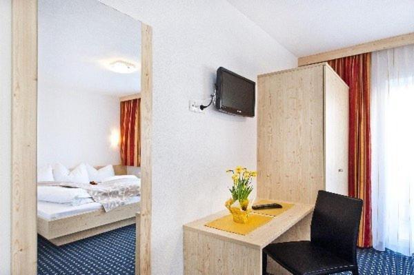Cafe-Pension Margret Цирль Номер фото